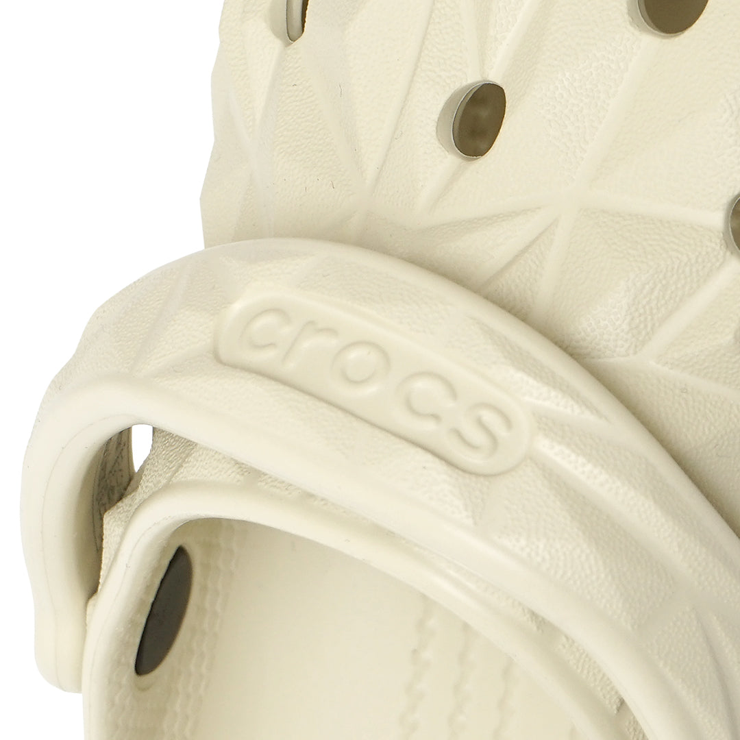 Crocs Classic Geometric Clog