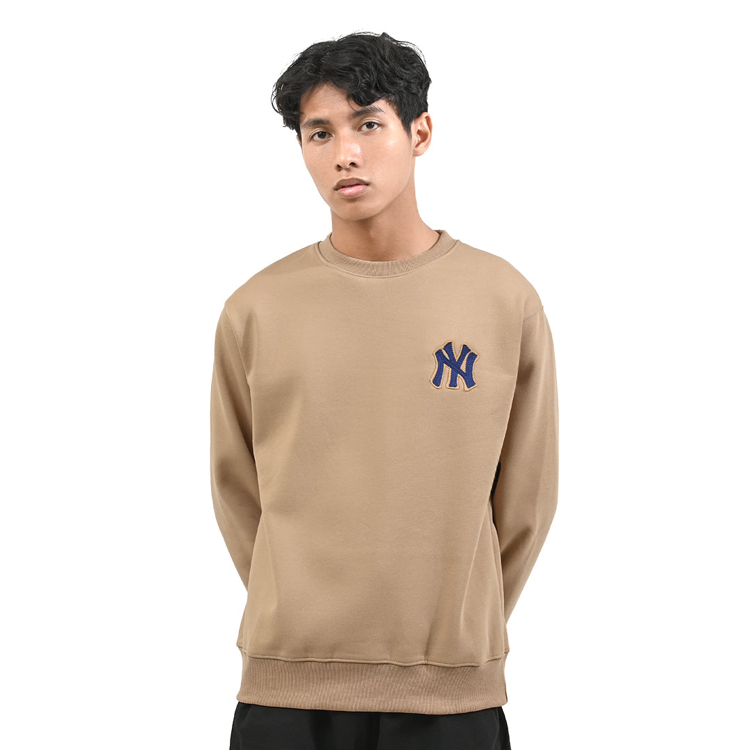 M7B Back Monogram Logo Fleece Sweatshirt