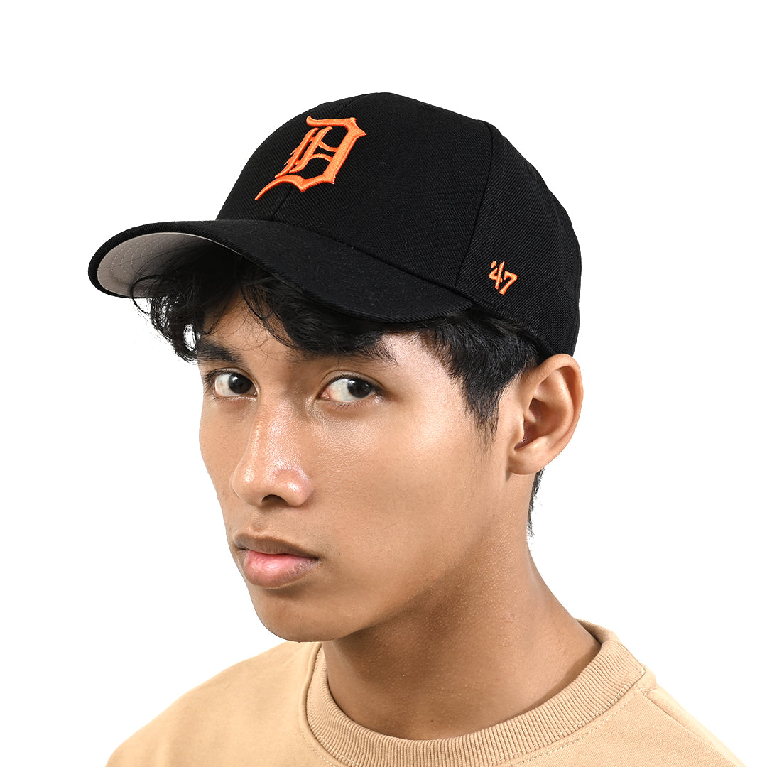 47Brand X M7B Logo Baseball Cap