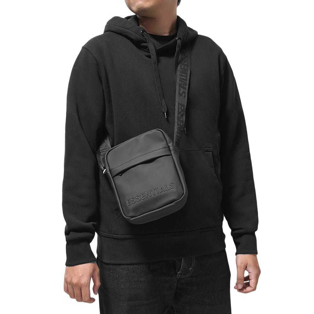 FOG Essentials Solid Logo Waterproof Shoulder Bag – SANGKIL